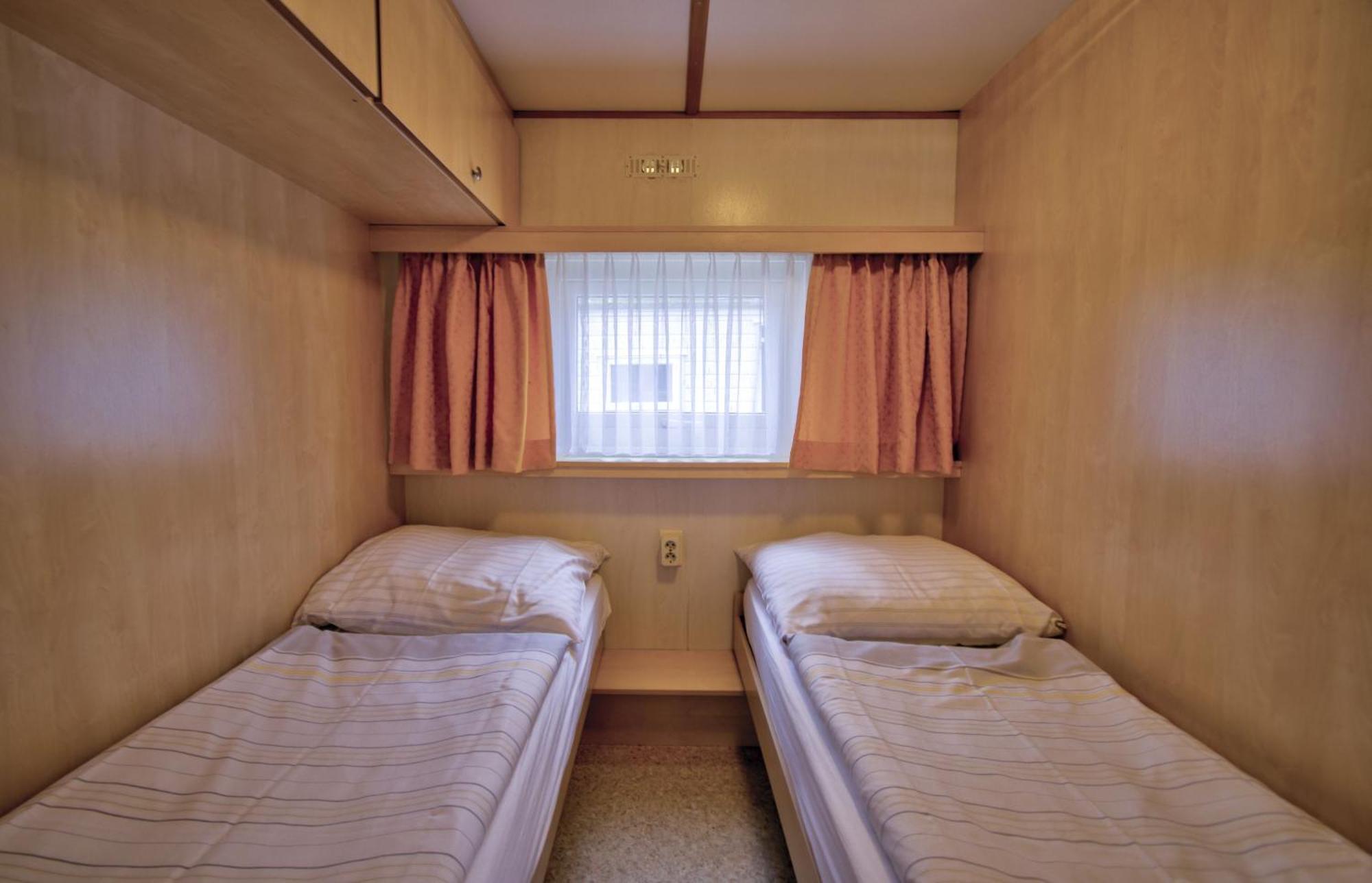 Camping-Und Ferienpark Havelberge Gross Quassow Bagian luar foto
