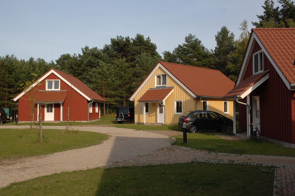 Camping-Und Ferienpark Havelberge Gross Quassow Ruang foto